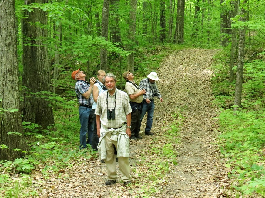 The group and trip leader Jim Atack, Hahn Farm. photo Howard Robinson